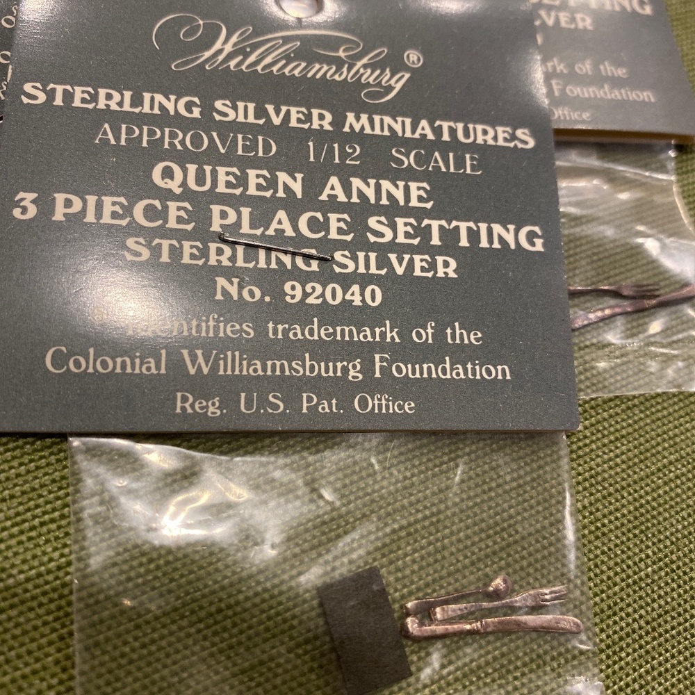 4 Sterling Silver Miniatures Doll House Williamsburg Place Settings Stieff 92040